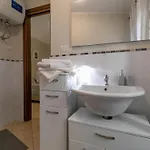 A Due Passi Dal Tremezzo