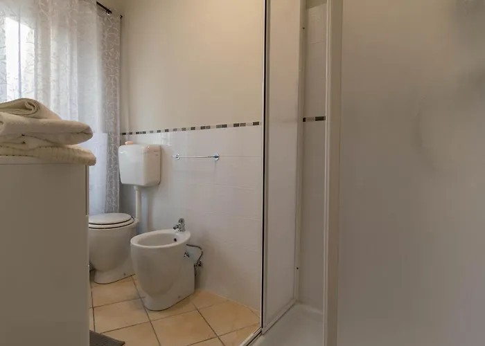 A Due Passi Dal Tremezzo