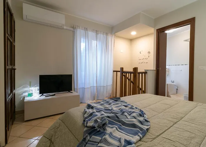 A Due Passi Dal Tremezzo