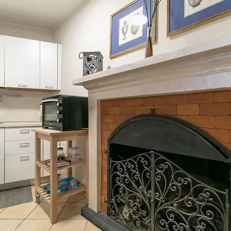 Welcomely - A Due Passi Dal *