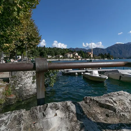 Welcomely - A Due Passi Dal *